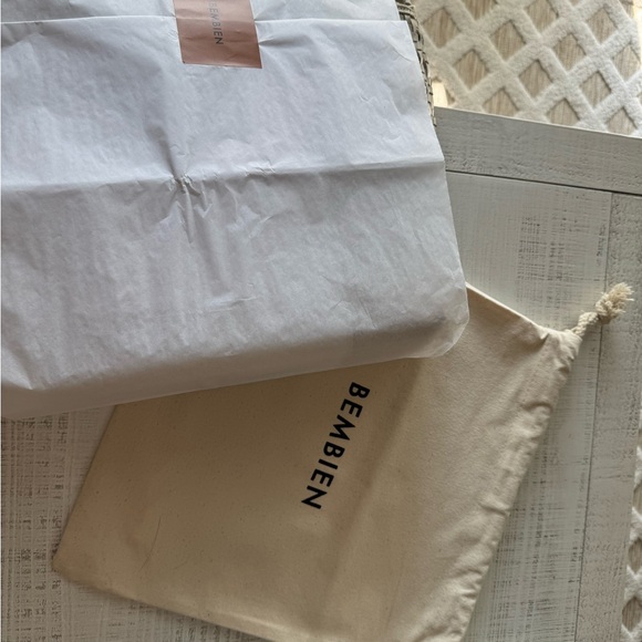 Bembien Serena Cream Leather Hobo Handbag - Picture 8 of 8